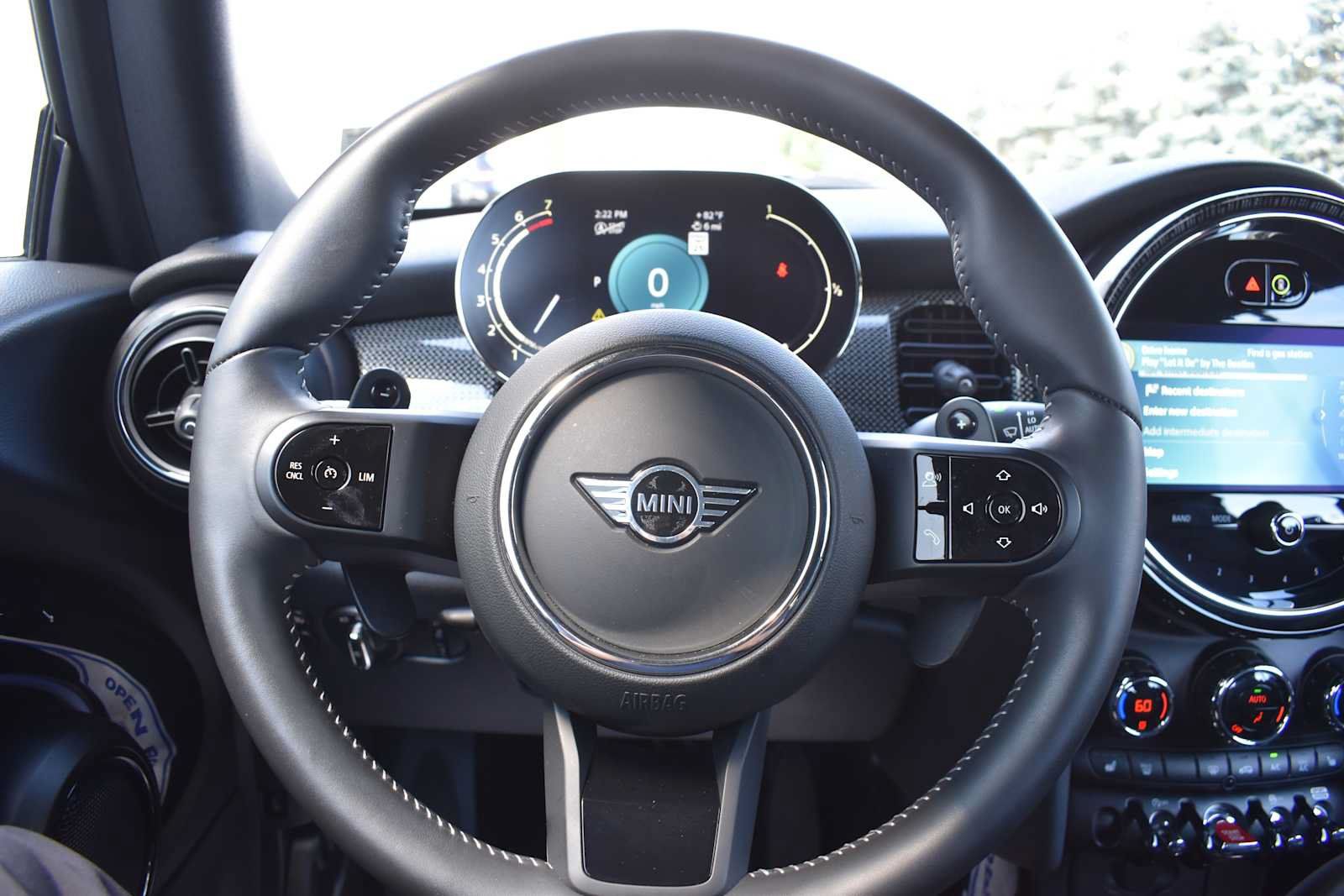 Used 2024 MINI Cooper S w/ Signature Upholstery Package FWD image 16