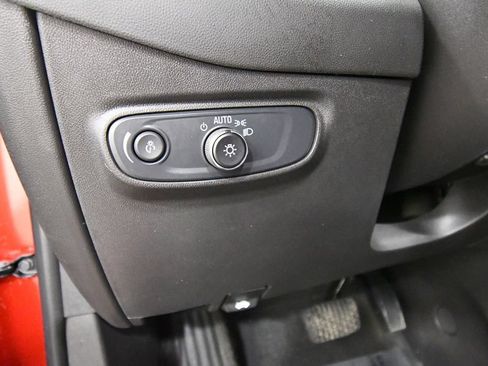 Used 2024 Chevrolet Equinox LT AWD/4WD image 19