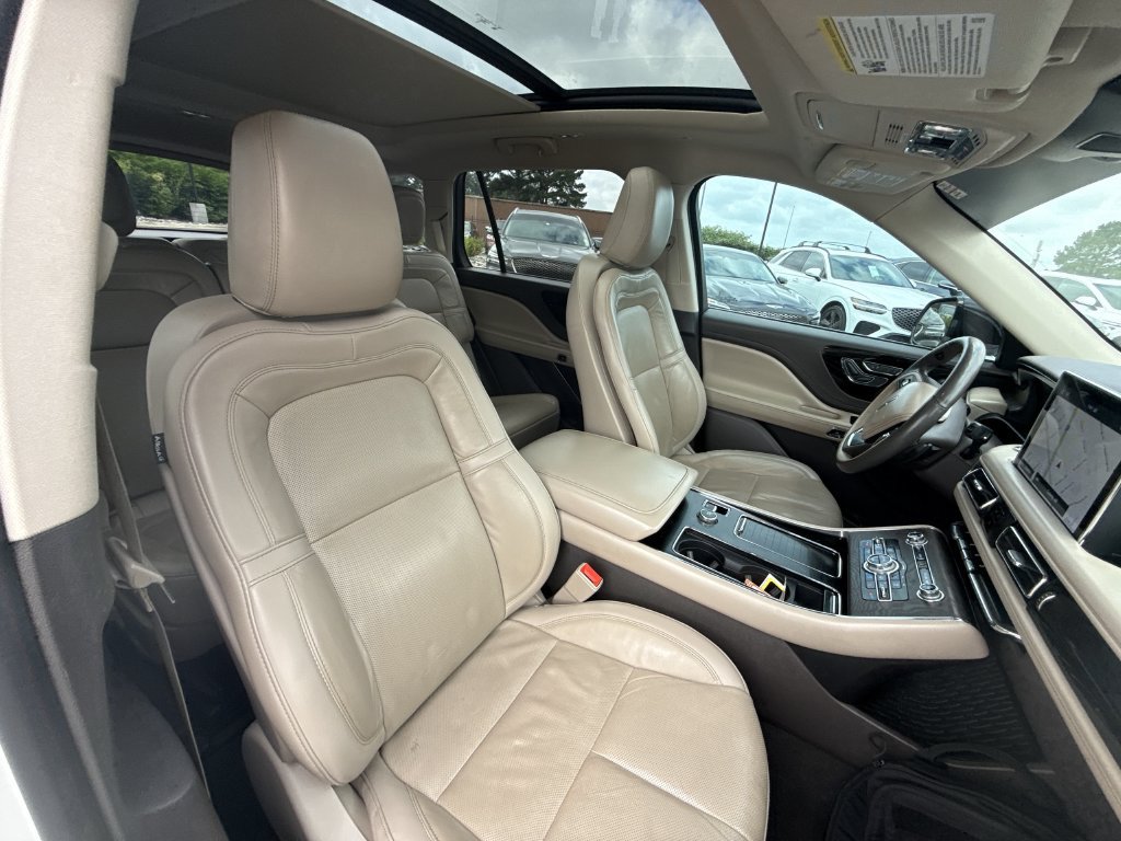 Used 2022 Lincoln Aviator Reserve w/ Elements Package Plus AWD/4WD image 34