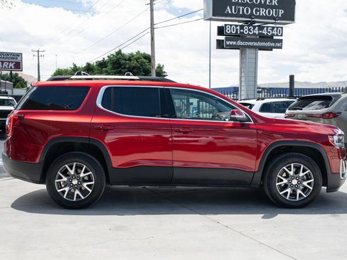 Used 2023 GMC Acadia SLT w/ Preferred Package AWD/4WD image 11