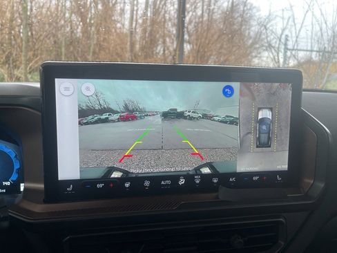 Used 2025 Ford Bronco Sport Outer Banks w/ Outer Banks Tech Package+ image 13