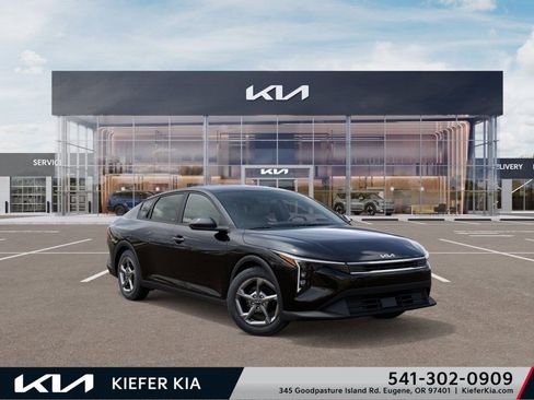 New 2026 Kia K4 FWD image 1