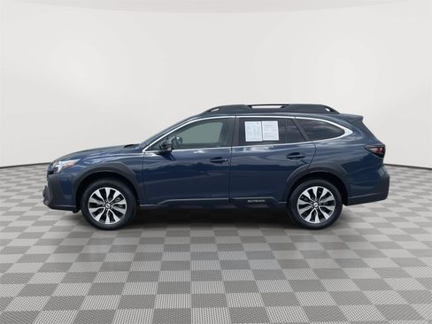 Used 2024 Subaru Outback Limited AWD/4WD image 11