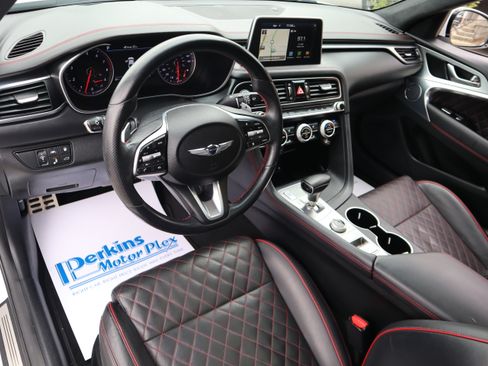 Used 2019 Genesis G70 3.3T Advanced w/ Sport Package image 31