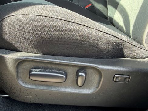 Used 2023 Toyota Tacoma TRD Off-Road image 26