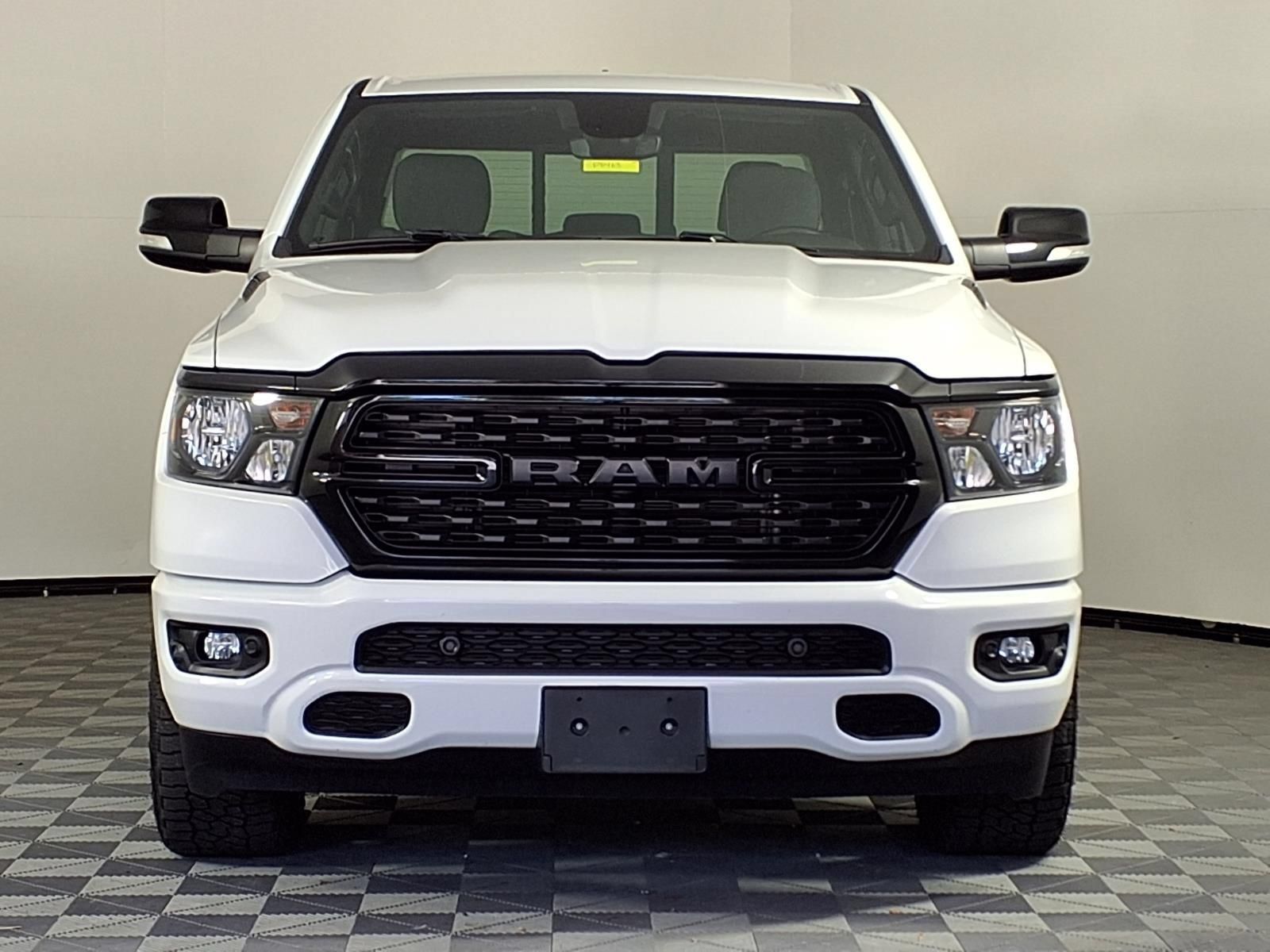 Used 2022 RAM 1500 Big Horn AWD/4WD image 2