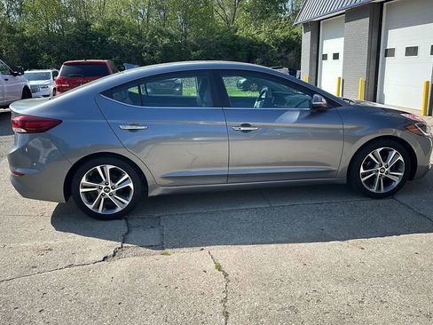 Used 2017 Hyundai Elantra Limited w/ Limited Ultimate Package 09 image 6