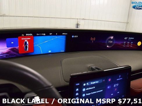 Used 2024 Lincoln Nautilus Black Label image 18