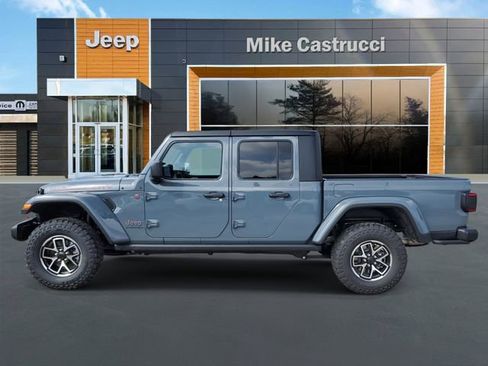New 2025 Jeep Gladiator Rubicon w/ Convenience Group image 3