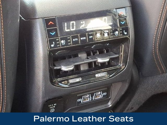 Used 2022 Jeep Grand Cherokee Summit AWD/4WD image 21