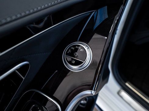 Used 2023 Mercedes-Benz S 580 4MATIC Sedan image 35