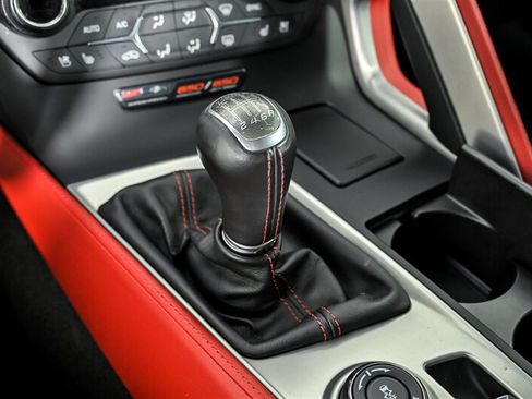 Used 2019 Chevrolet Corvette Z06 RWD image 29