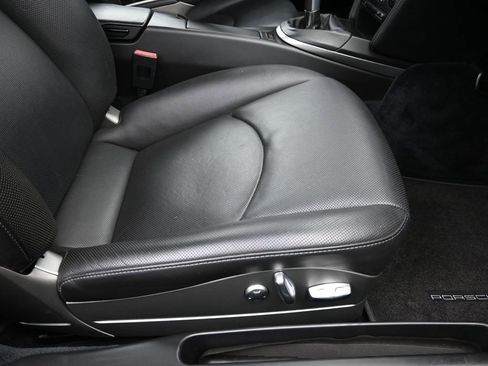 Used 2011 Porsche 911 Carrera 4S image 29