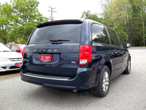 Used 2013 Dodge Grand Caravan R/T w/ Safety Sphere Group FWD image 2
