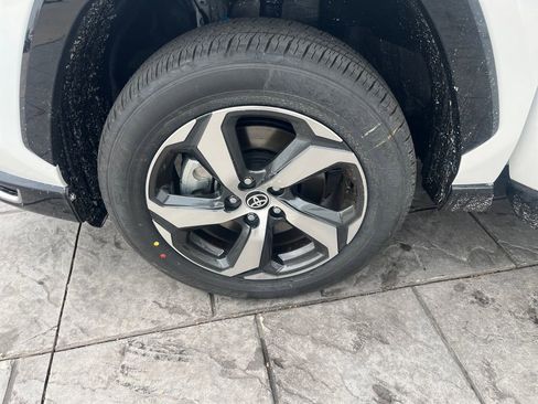 New 2025 Toyota RAV4 SE image 27