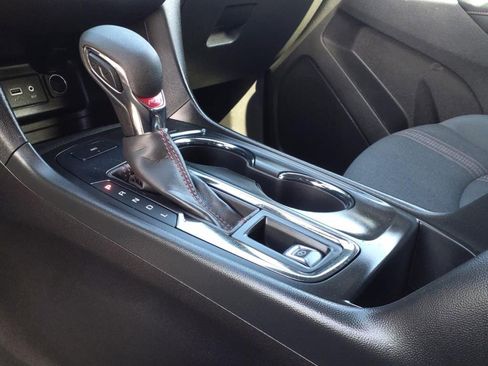 Used 2024 Chevrolet Equinox RS w/ LPO, Floor Liner Package image 11