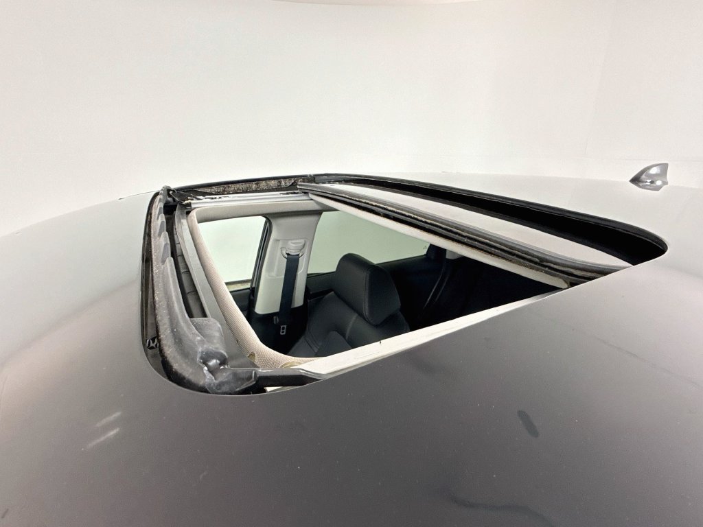 Used 2026 Honda HR-V EX-L image 14