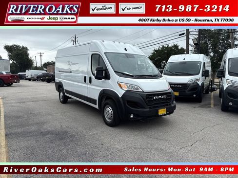 Used 2026 RAM ProMaster 2500 w/ Safety Group FWD image 1