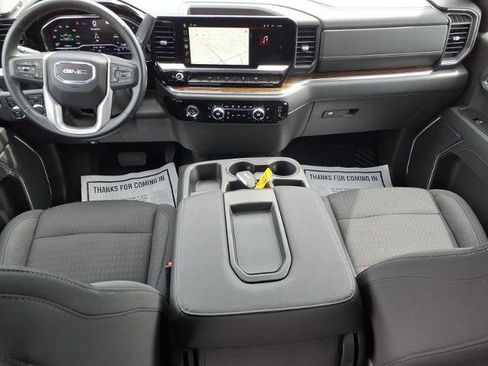 Used 2023 GMC Sierra 1500 Elevation AWD/4WD image 16