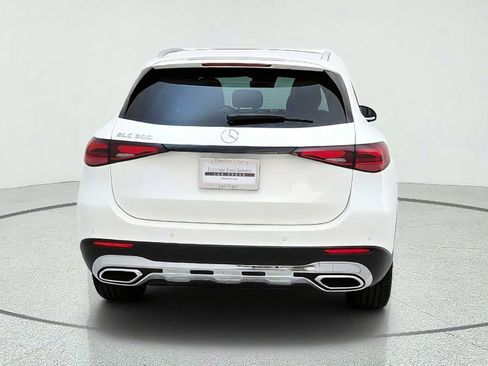Certified 2026 Mercedes-Benz GLC 300 image 10
