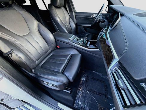 Used 2020 BMW X5 sDrive40i w/ Premium Package RWD image 15