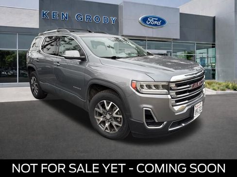 Used 2021 GMC Acadia SLE w/ Driver Convenience Package image 1