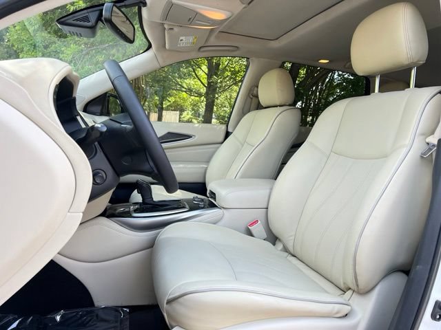 Used 2019 INFINITI QX60 Luxe w/ Essential Package AWD/4WD image 11
