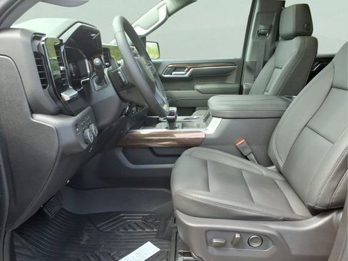 New 2026 Chevrolet Silverado 1500 LT AWD/4WD image 16