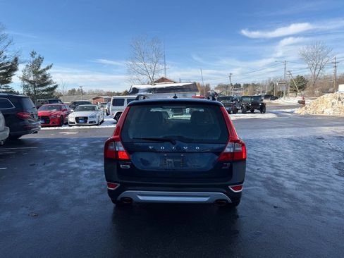 Used 2011 Volvo XC70 T6 image 7