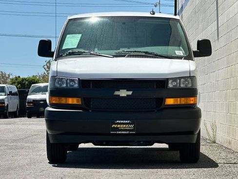New 2026 Chevrolet Express 2500 w/ Driver Convenience Package RWD image 11