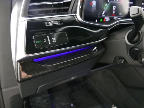 Used 2026 Audi Q7 3.0T Premium Plus w/ Premium Plus Package AWD/4WD image 13