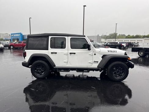 Used 2023 Jeep Wrangler Unlimited Sport AWD/4WD image 2