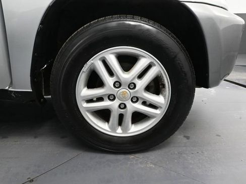 Used 2002 Toyota RAV4 Base image 14