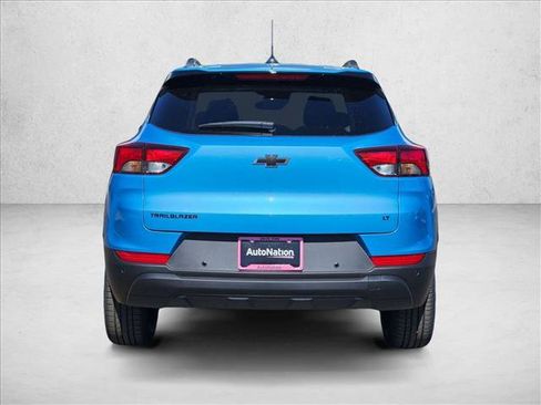 New 2026 Chevrolet TrailBlazer LT w/ Midnight Edition FWD image 8