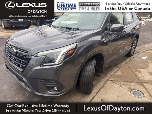 Used 2024 Subaru Forester Premium image 7