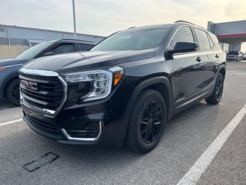 Used 2024 GMC Terrain SLE w/ Driver Convenience Package FWD image 1