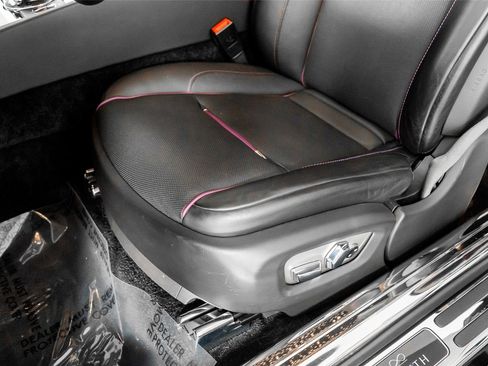 Used 2020 Rolls-Royce Wraith RWD image 34