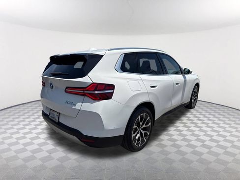 Used 2025 BMW X3 xDrive30i AWD/4WD image 4