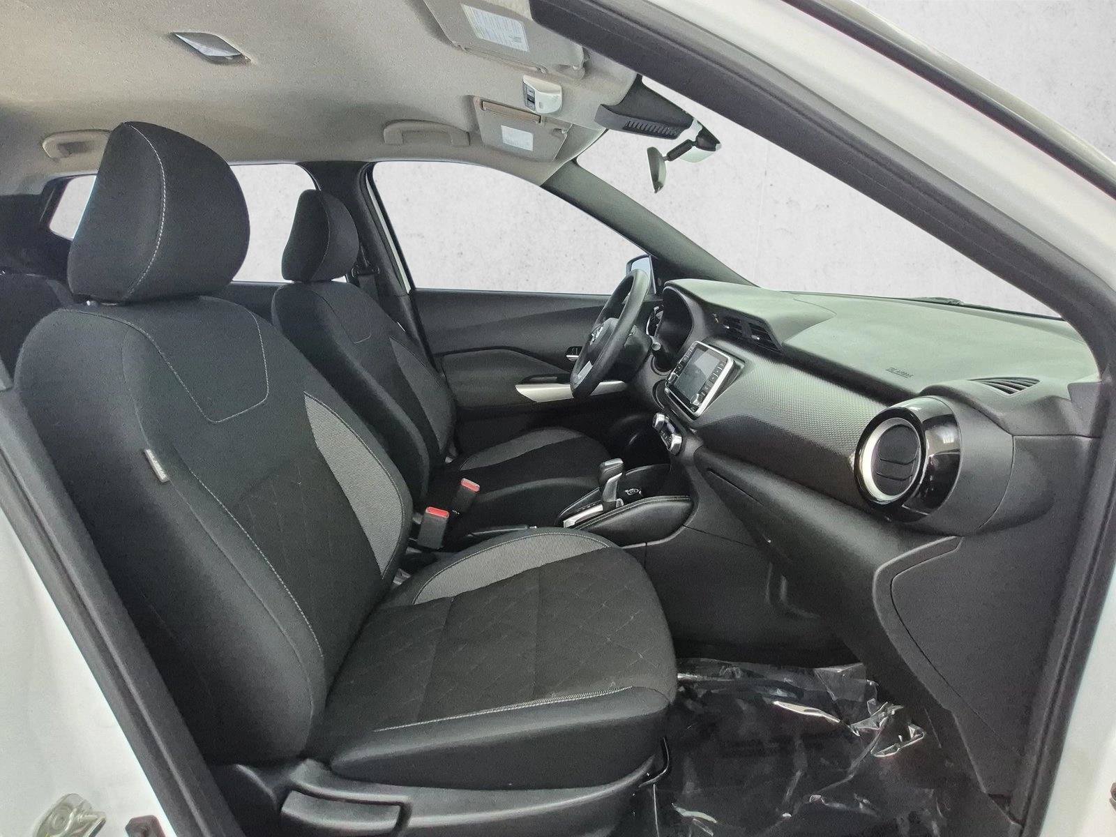 Used 2020 Nissan Kicks SV w/ Exterior Package FWD image 22