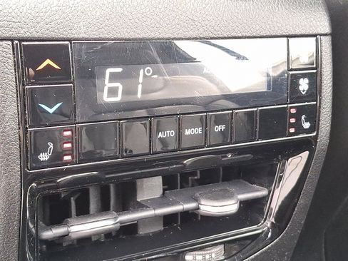 Certified 2022 Jeep Grand Cherokee L Limited image 13