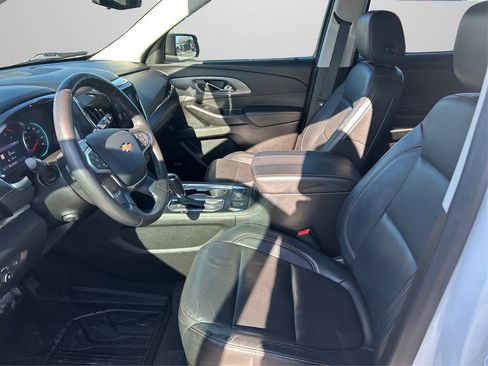 Used 2020 Chevrolet Traverse Premier w/ Redline Edition image 10
