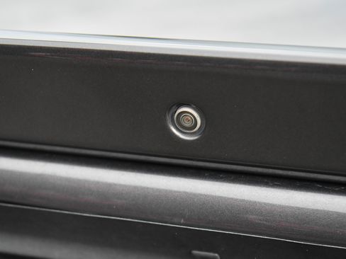 Used 2023 Dodge Challenger GT image 31