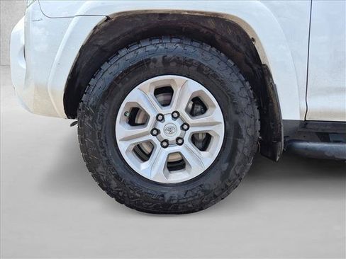 Used 2020 Toyota 4Runner SR5 Premium AWD/4WD image 9