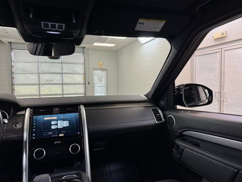 Used 2023 Land Rover Discovery S R-Dynamic AWD/4WD image 25