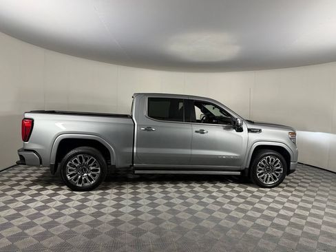 Used 2025 GMC Sierra 1500 Denali Ultimate AWD/4WD image 5