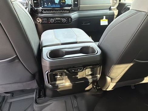 Used 2024 Chevrolet Silverado 2500 ZR2 w/ ZR2 Bison Edition image 21