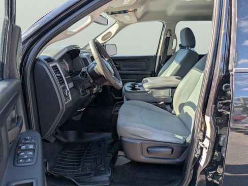 Used 2016 RAM 1500 Express w/ Black Ram 1500 Express Group image 32