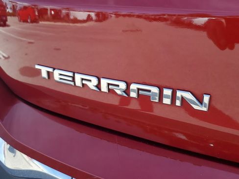 Used 2020 GMC Terrain SLT w/ Preferred Package image 12