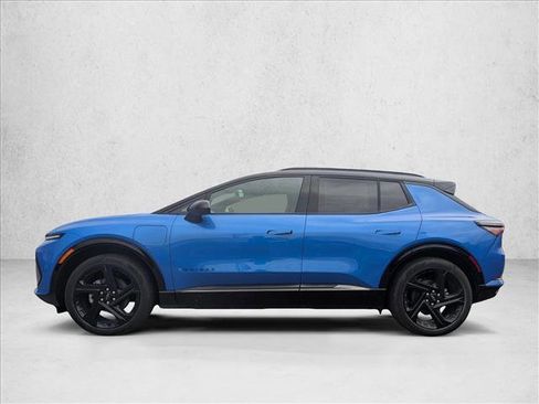 New 2026 Chevrolet Equinox EV RS image 5