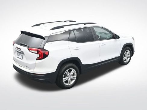 Used 2023 GMC Terrain SLE w/ Driver Convenience Package image 28